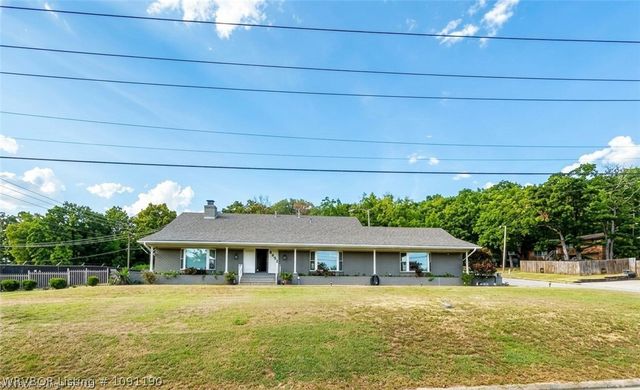 2421 S Louisville Street, Fort Smith, AR 72901