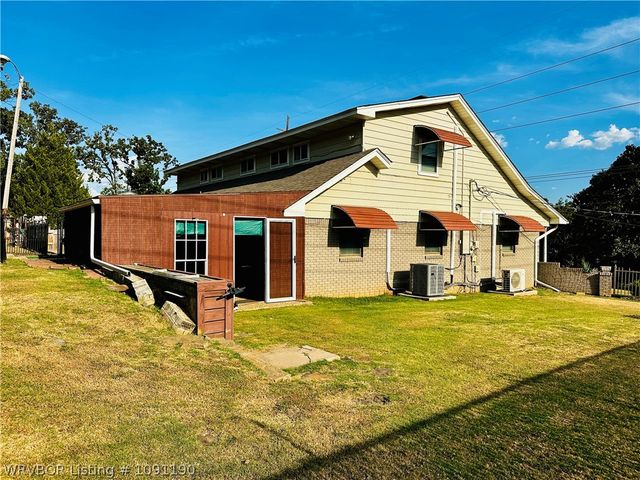 2421 S Louisville Street, Fort Smith, AR 72901