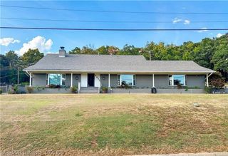 2421 S Louisville Street, Fort Smith, AR 72901