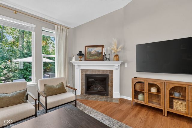 3927 Harrison Crossing Lane, Greenwood, IN 46142