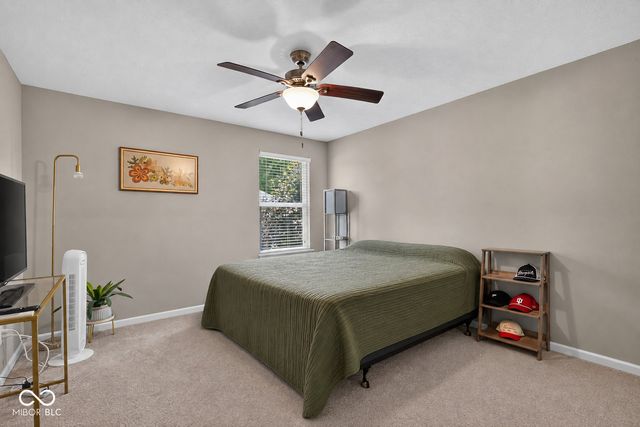 3927 Harrison Crossing Lane, Greenwood, IN 46142
