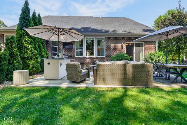 3927 Harrison Crossing Lane, Greenwood, IN 46142