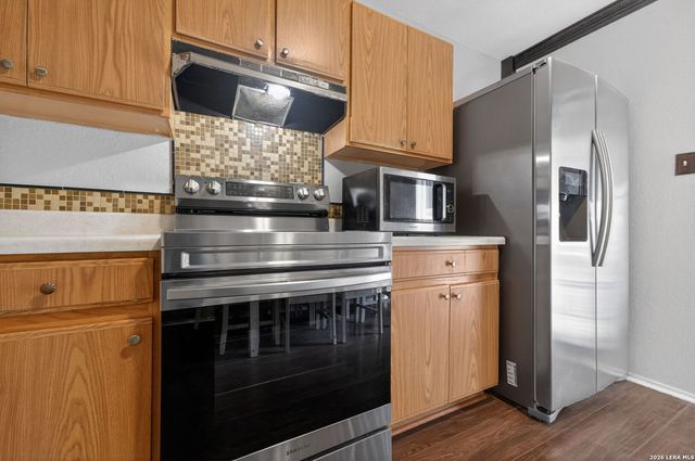 10226 Redfish Cavern, San Antonio, TX 78245