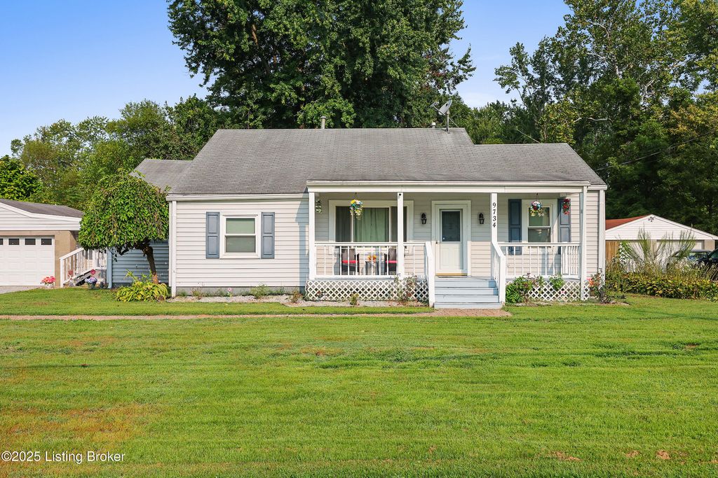 9734 Mason Ln, Fairdale, KY 40118