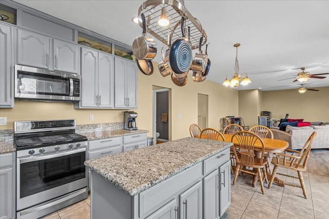 2993 Stagecoach, Valley Springs, CA 95252