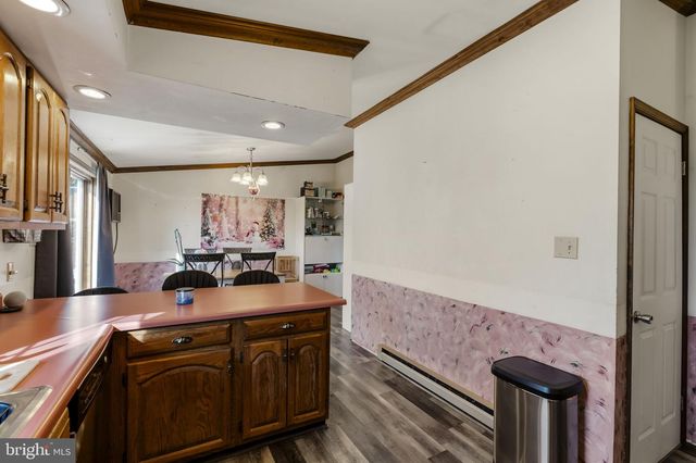 166 BUTTER RD, Leola, PA 17540