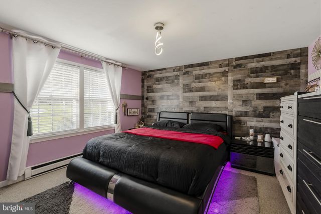 166 BUTTER RD, Leola, PA 17540