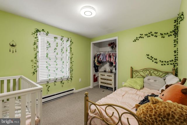 166 BUTTER RD, Leola, PA 17540
