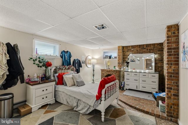 166 BUTTER RD, Leola, PA 17540