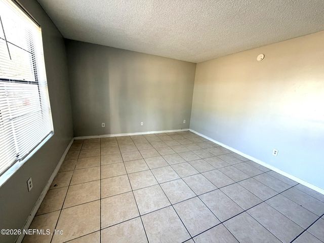 460 BENTWOOD Lane, Orange Park, FL 32073