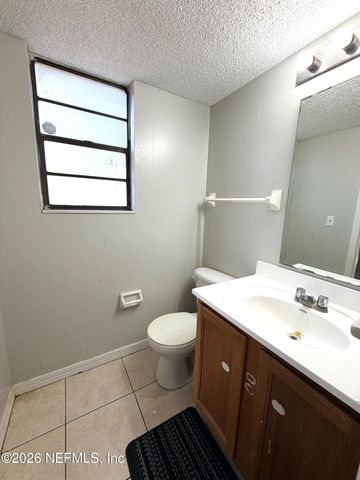 460 BENTWOOD Lane, Orange Park, FL 32073