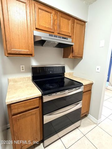 460 BENTWOOD Lane, Orange Park, FL 32073