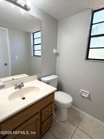 460 BENTWOOD Lane, Orange Park, FL 32073