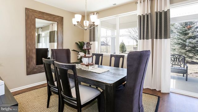 216 HUNTINGTON DR, Egg Harbor Township, NJ 08234