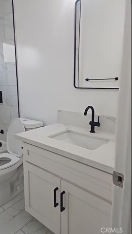 949 W Magnolia Street, Compton, CA 90220