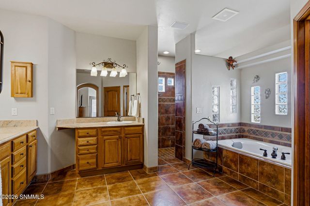 3422 Montecito Court, Las Cruces, NM 88011