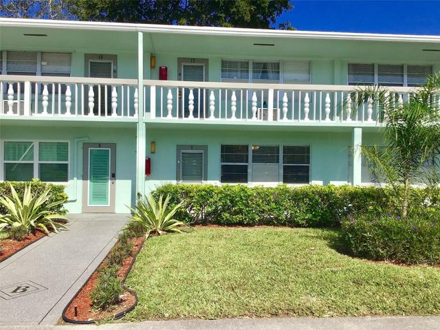 7 Oakridge B 7, Deerfield Beach, FL 33442