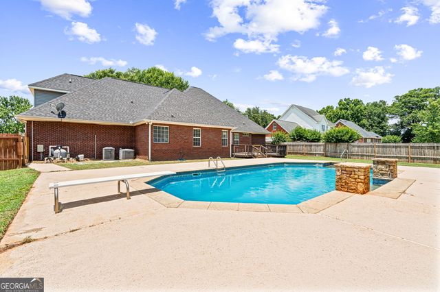 222 Audrey Way, Kathleen, GA 31047