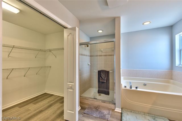 11533 Woodmount LN, Estero, FL 33928