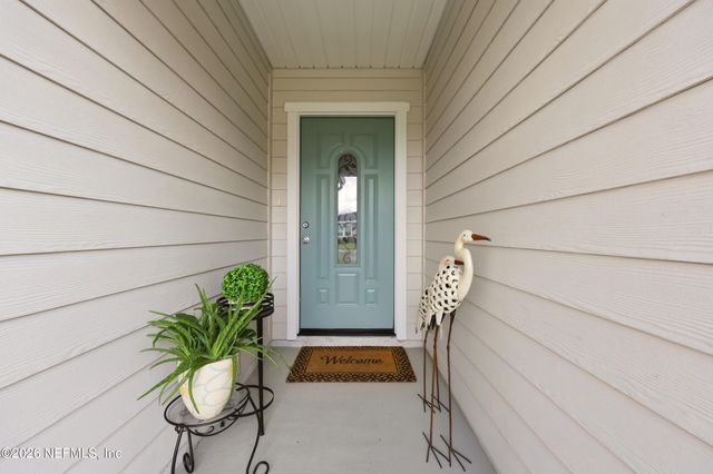 486 RED DAHLIA Lane, Jacksonville, FL 32218