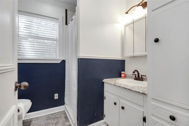 6505 Oakwood Lake Court, Granbury, TX 76049