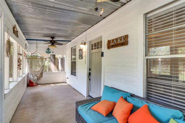 6505 Oakwood Lake Court, Granbury, TX 76049