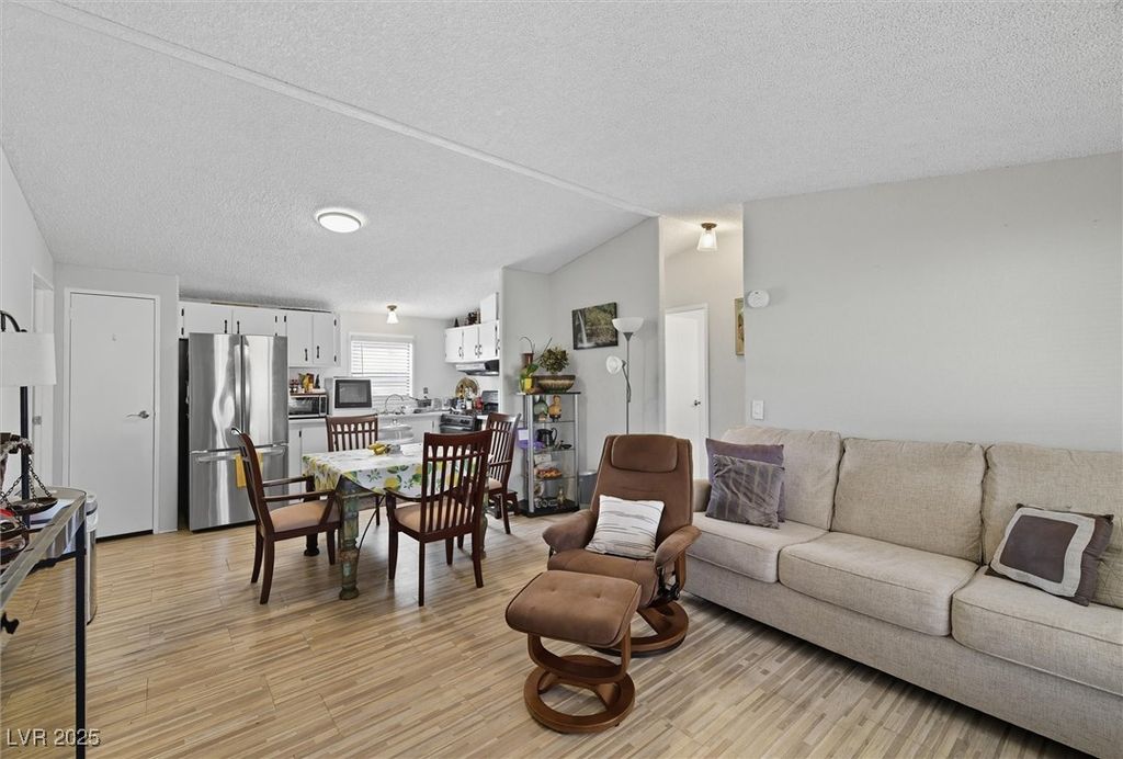 261 West Kite Street, Pahrump, NV 89048