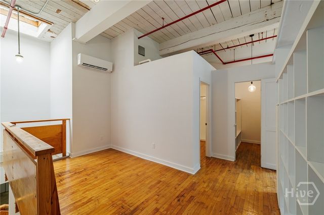 585 White Circle 5, Athens, GA 30605