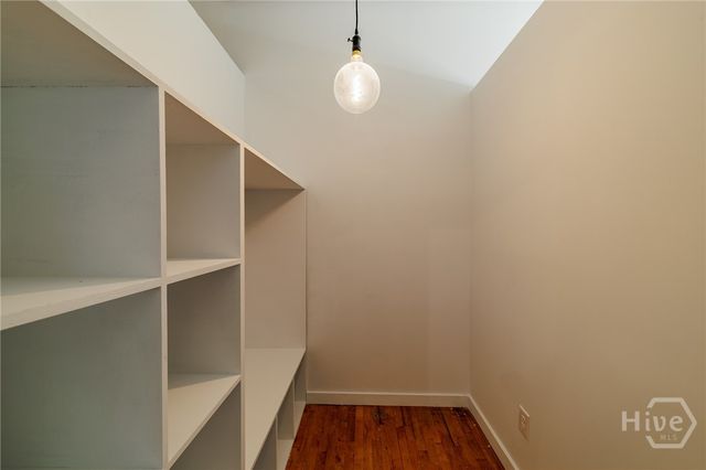 585 White Circle 5, Athens, GA 30605