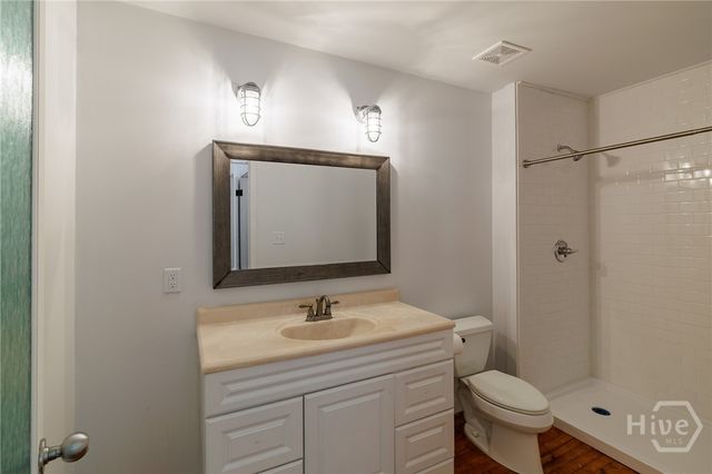 585 White Circle 5, Athens, GA 30605