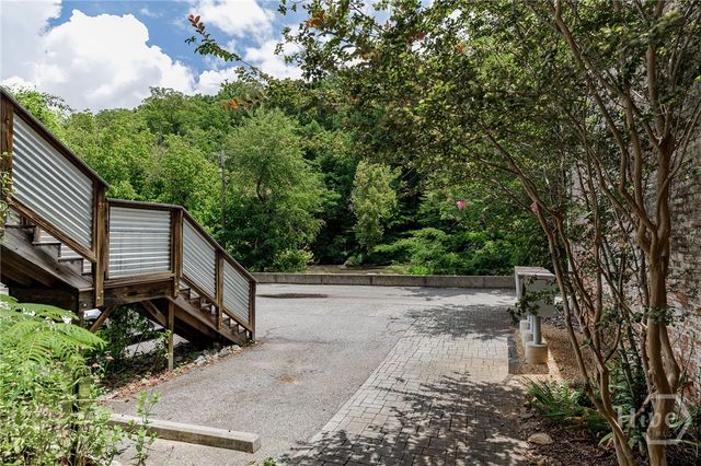 585 White Circle 5, Athens, GA 30605