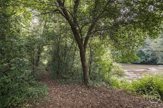 585 White Circle 5, Athens, GA 30605