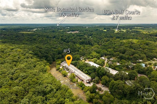 585 White Circle 5, Athens, GA 30605