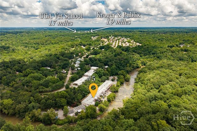 585 White Circle 5, Athens, GA 30605