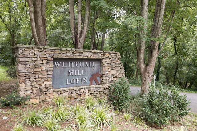 585 White Circle 5, Athens, GA 30605