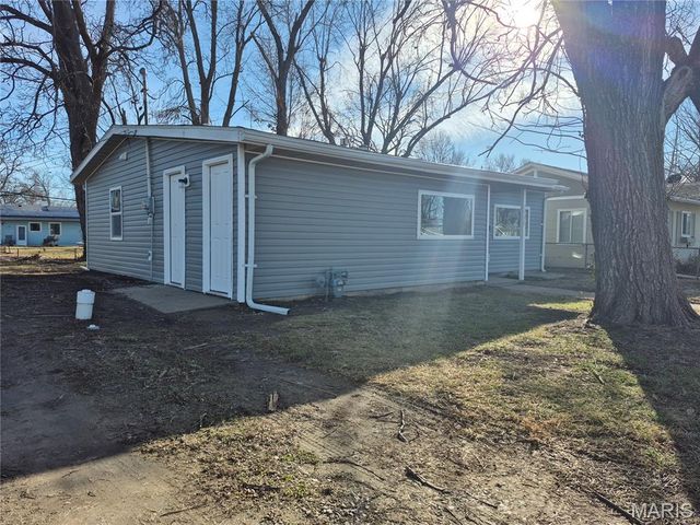 2800 Birch Avenue, Granite City, IL 62040