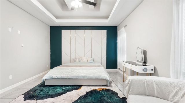 1809 Red River Avenue, Edinburg, TX 78539