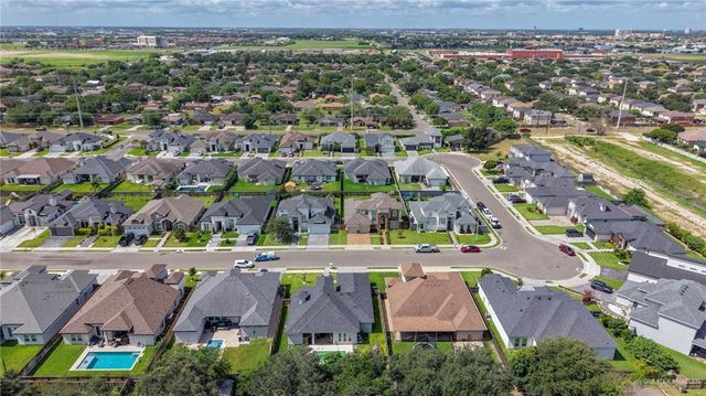 1809 Red River Avenue, Edinburg, TX 78539