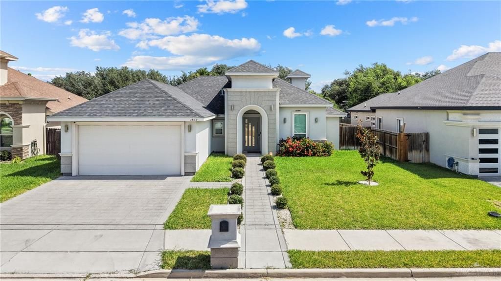 1809 Red River Avenue, Edinburg, TX 78539