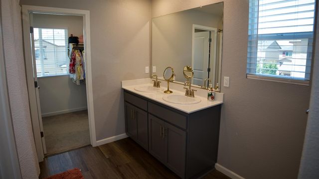 1431 Willowedge Way, Stockton, CA 95206