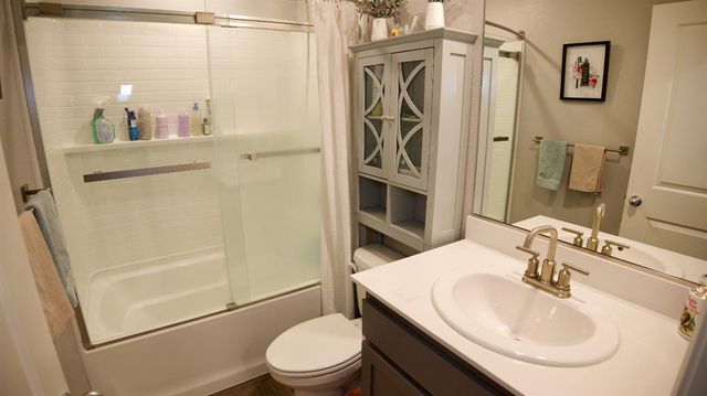1431 Willowedge Way, Stockton, CA 95206