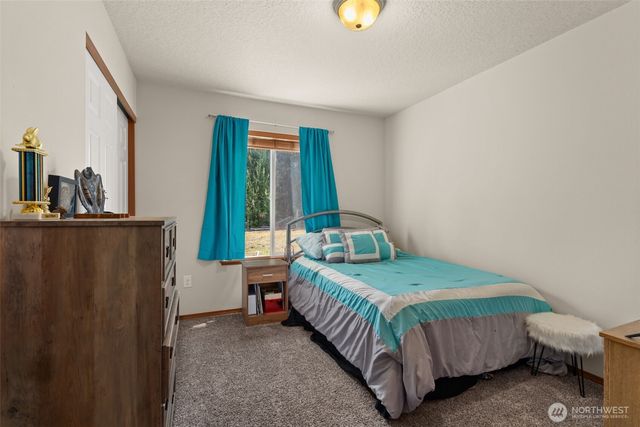 154 SE Mill Creek Road, Shelton, WA 98584