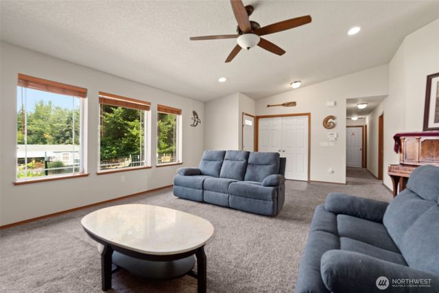 154 SE Mill Creek Road, Shelton, WA 98584