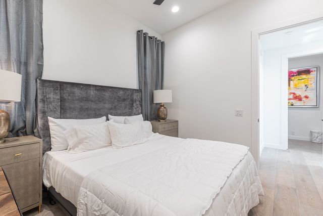 4202 Bonham Street, Dallas, TX 75229