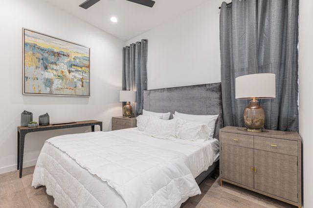 4202 Bonham Street, Dallas, TX 75229