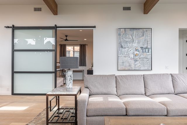 4202 Bonham Street, Dallas, TX 75229