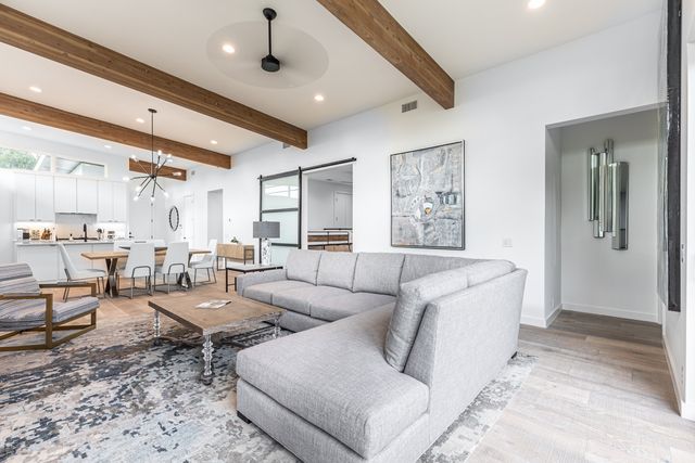 4202 Bonham Street, Dallas, TX 75229