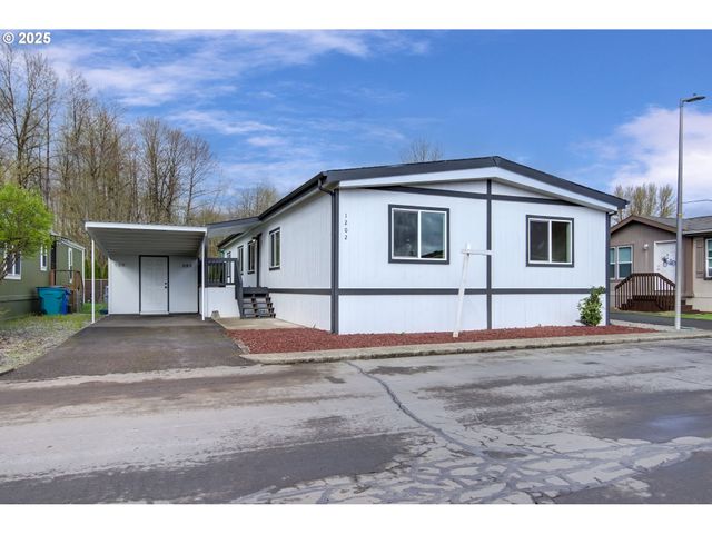 300 Sw 7TH Ave 1202, Battle Ground, WA 98604