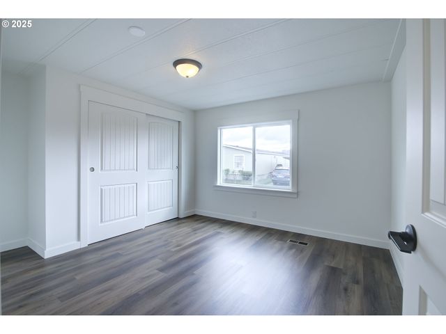 300 Sw 7TH Ave 1202, Battle Ground, WA 98604