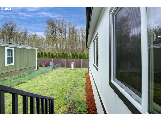 300 Sw 7TH Ave 1202, Battle Ground, WA 98604
